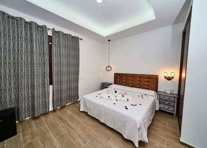 Bajamar Ancladero Playa Hotel Nerja