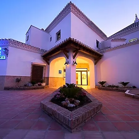 Bajamar Ancladero Playa 2* Nerja