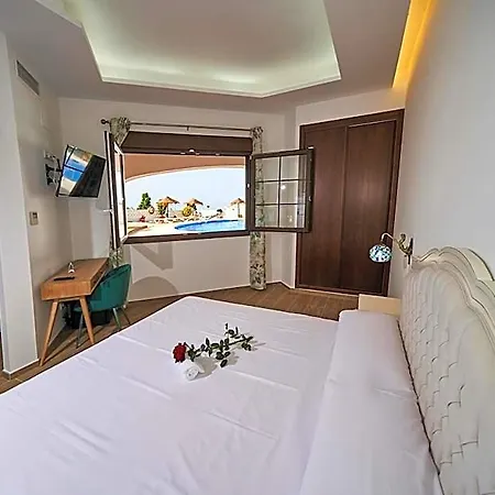 Bajamar Ancladero Playa Nerja