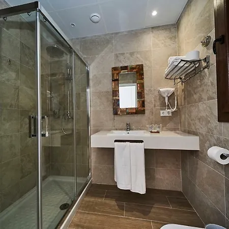 Bajamar Ancladero Playa נרחה