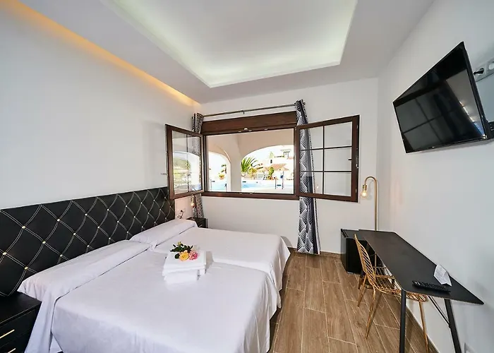 Bajamar Ancladero Playa 2*