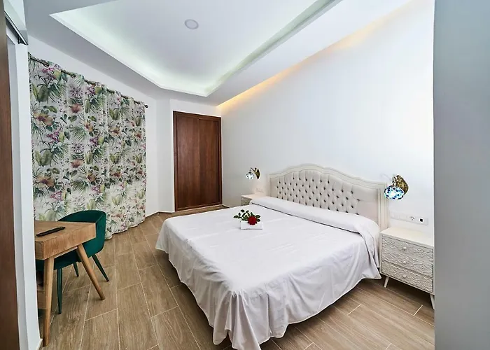 Hotel Bajamar Ancladero Playa 2*